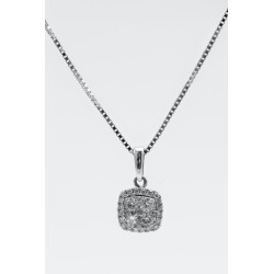 collier pierre carrée